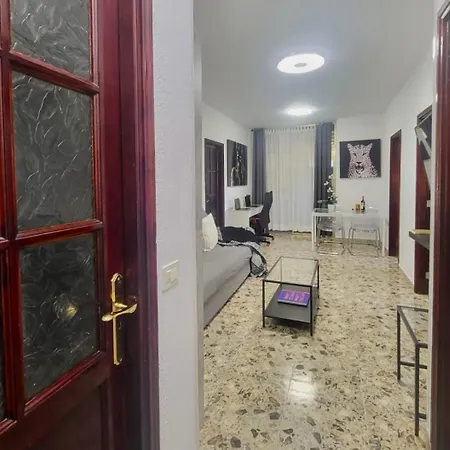 Affordable For Large Families And Groups At Canteras With 3 Bedrooms And Free Parking لاس بالماس دي غران كاناريا