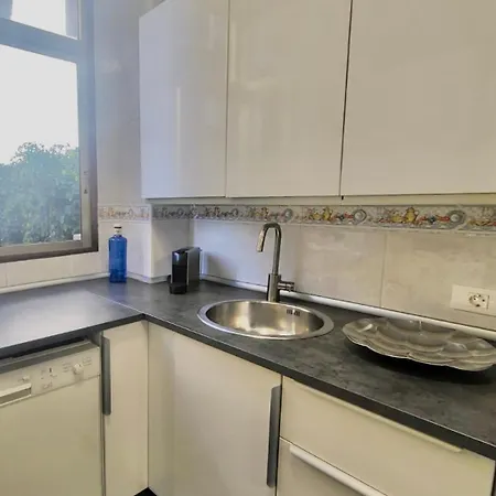 شقة Affordable For Large Families And Groups At Canteras With 3 Bedrooms And Free Parking